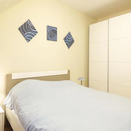 Two-bedroom In Apartment *