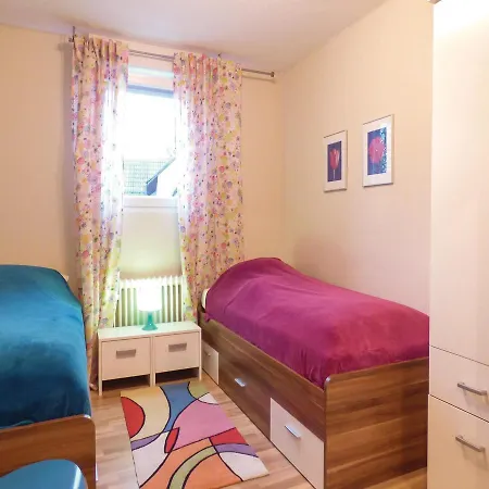 Apartment Two-bedroom In Urschmitt